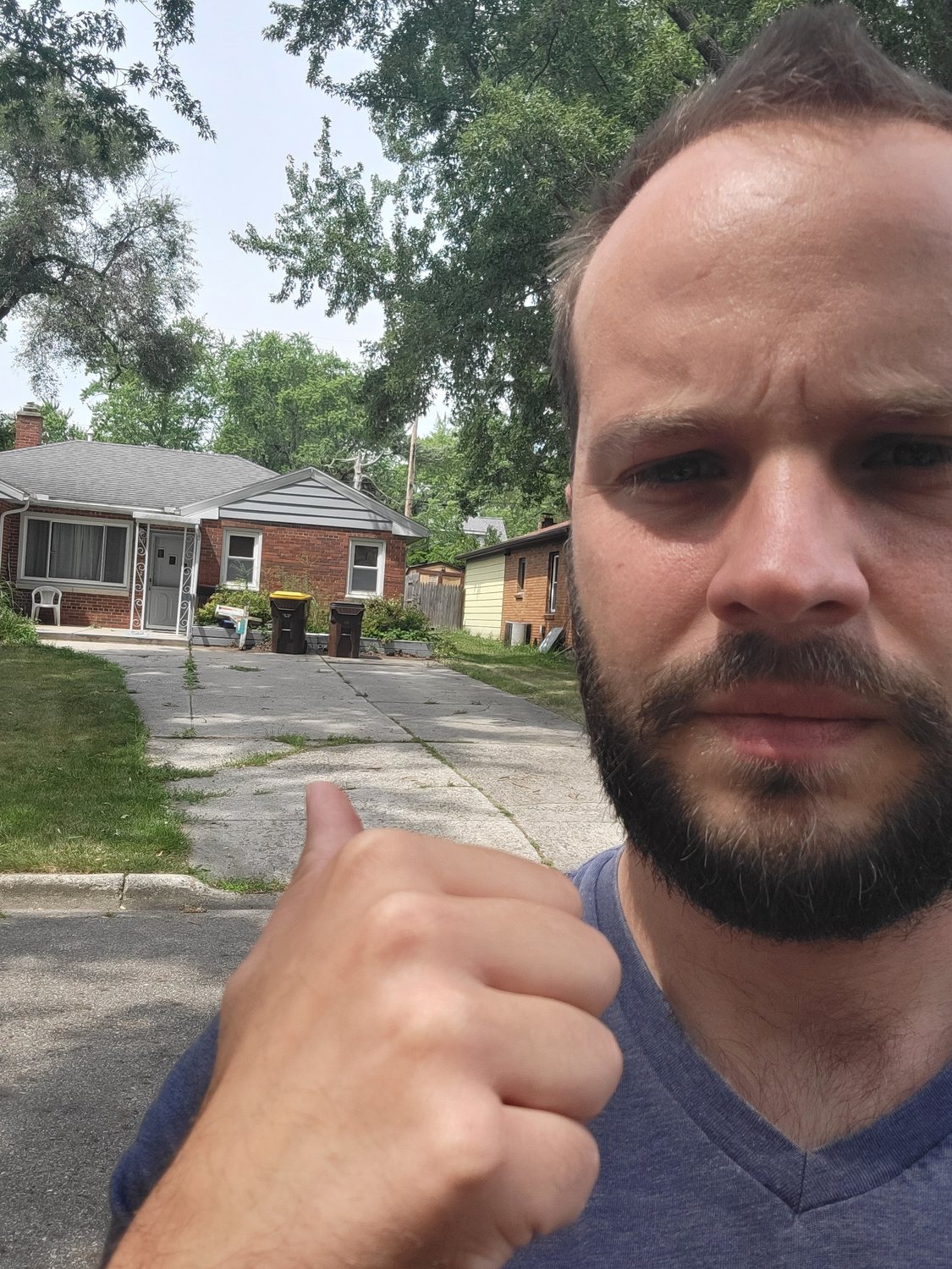 Alex Craig reviewing 531 Winifred Avenue in Lansing